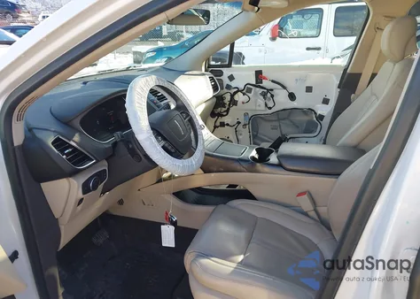 2020 Lincoln Nautilus Reserve z USA, uszkodzony, nr VIN 2LMPJ8K95LBL11142